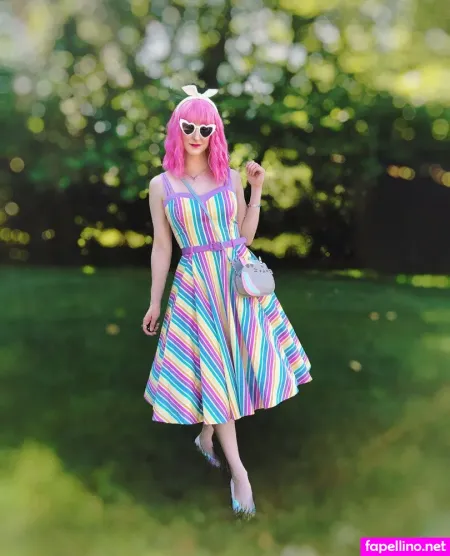 Lorenia OnlyFans Thumbnail #etrDQnfQTO