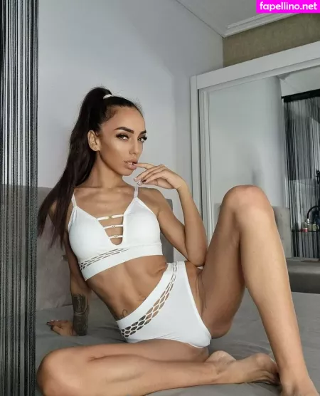 Lorenpetite OnlyFans Thumbnail #pqdMSNbEw3