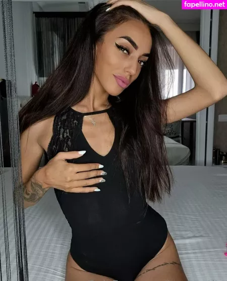 Lorenpetite OnlyFans Thumbnail #qu67umL671