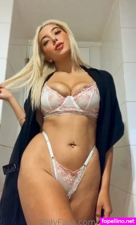 Loresofia OnlyFans Thumbnail #LsSpLFNXJW