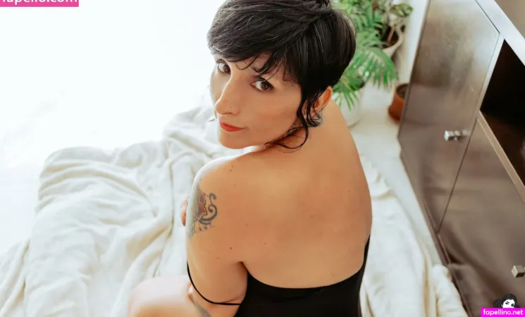 Loresol OnlyFans Thumbnail #TzM2VOciAL