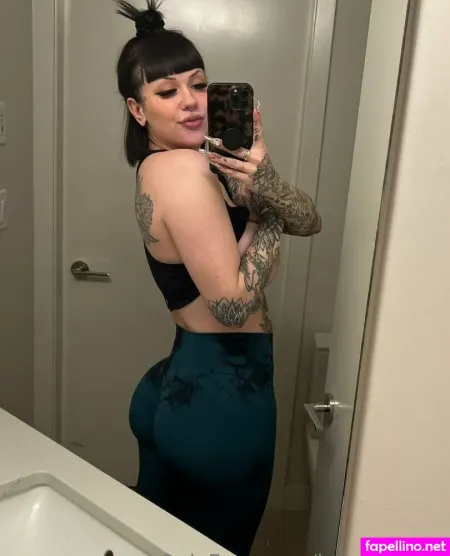 Lorettaxrose OnlyFans Thumbnail #tSEP9CrJXZ