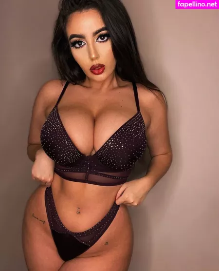 Lorette01 OnlyFans Thumbnail #UlbD4gjWN7