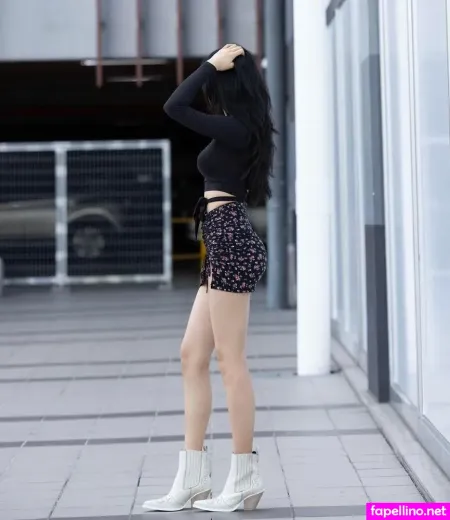 Lori 2003 OnlyFans Thumbnail #FYLpUuPlLo