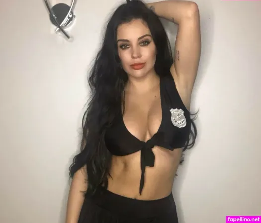 Lori Buckby 2 OnlyFans Thumbnail #0l4OHSkxXH