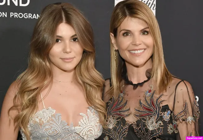 Lori Loughlin OnlyFans Thumbnail #Q3f5mY3Xyx