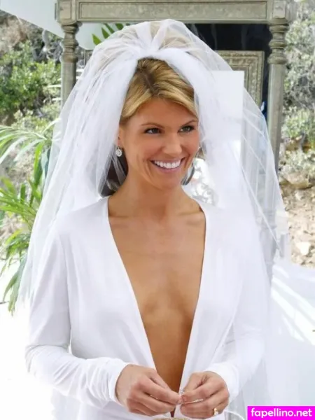 Lori Loughlin OnlyFans Thumbnail #WQlMBoITKH