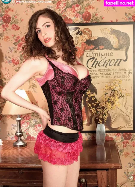 Lori Taylor OnlyFans Thumbnail #oTIKwjAoXW