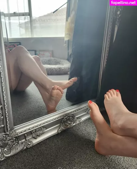Lorien Gugich OnlyFans Thumbnail #Rla1BHNxof