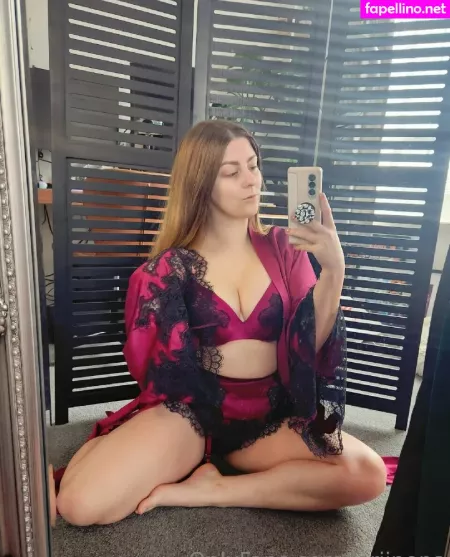 Lorien Gugich OnlyFans Thumbnail #auZ1UN4aPB
