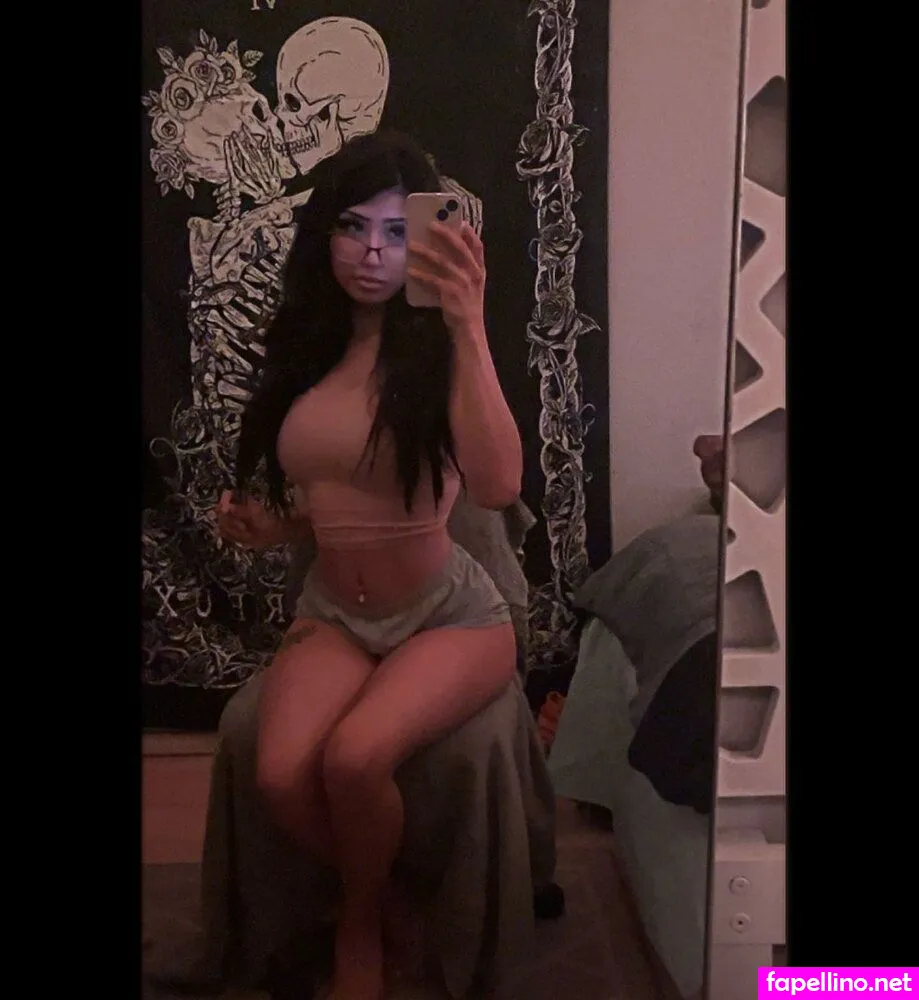 frenchit0ast, lore_reyes, lorii.reyess, lorisonlytoess Nude Leaked OnlyFans Photo #LCIM3uhoTZ