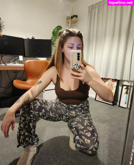 Loriipops OnlyFans Thumbnail #U0oK8W7d6v