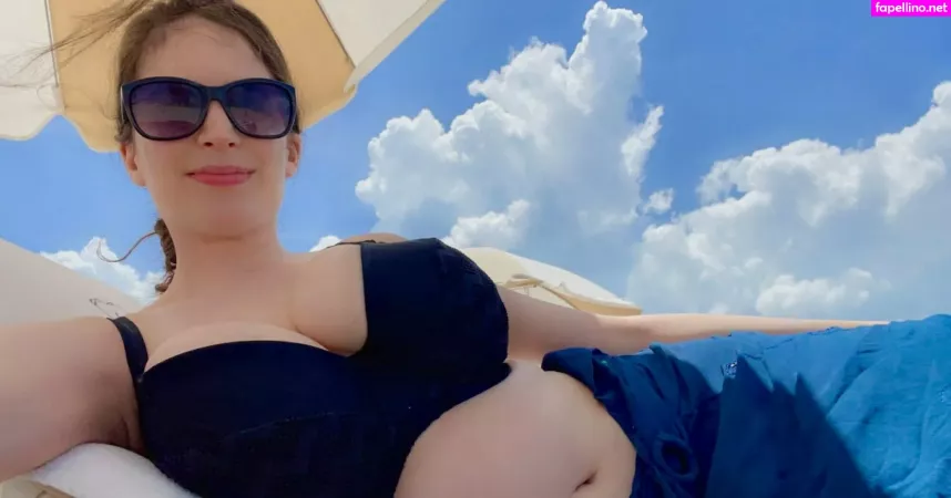 Loritaylor OnlyFans Thumbnail #1fjFXa7BkJ