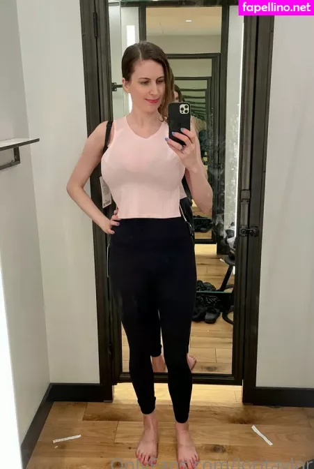 Loritaylor OnlyFans Thumbnail #KWiXvRcpyC