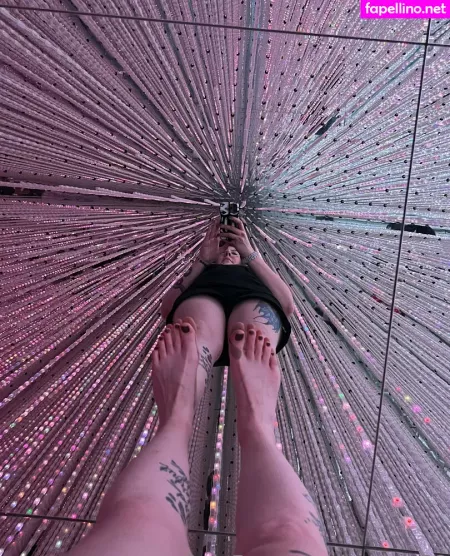 Loritoes32 OnlyFans Thumbnail #6kh1PotFvS