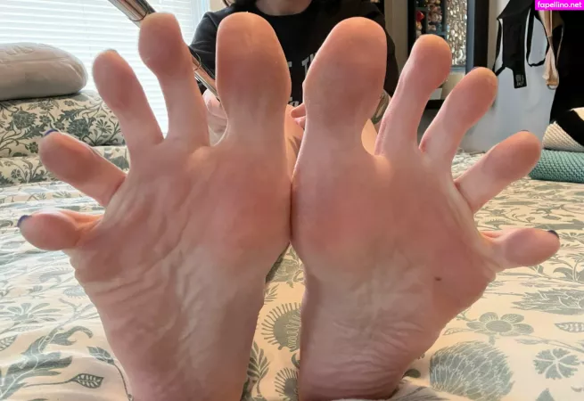 Loritoes32 OnlyFans Thumbnail #A5rmIgD2Q9