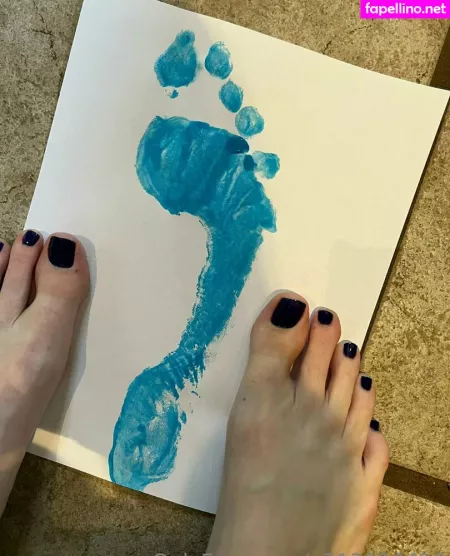 Loritoes32 OnlyFans Thumbnail #L759HPCczZ
