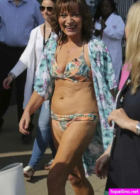 Lorraine Kelly OnlyFans Thumbnail #pLh3vrF0Tp