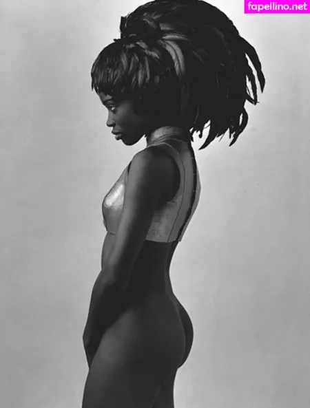 Lorraine Pascale OnlyFans Thumbnail #1u0m2Vc20I