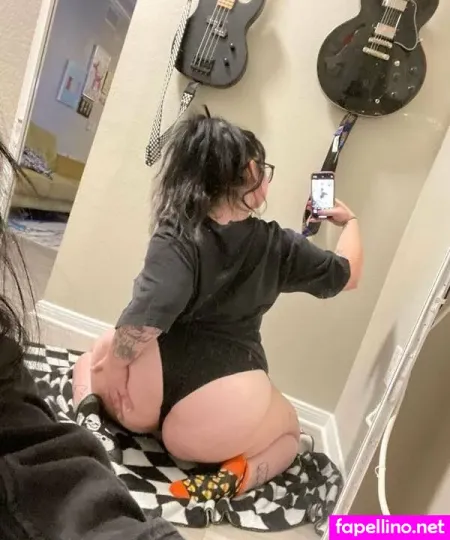 Loser Luna 1 OnlyFans Thumbnail #RqeEdEjMKF