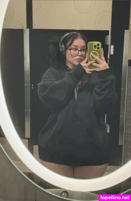 Loser Luna 1 OnlyFans Thumbnail #g8UUsx8Ovw