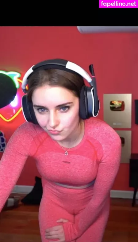 Loserfruit OnlyFans Thumbnail #SW5mC1tWTE