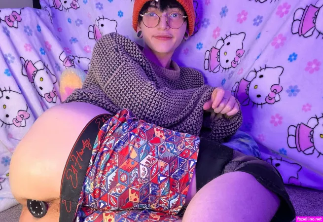 Loserzomboy OnlyFans Thumbnail #eDirwgCgQ4