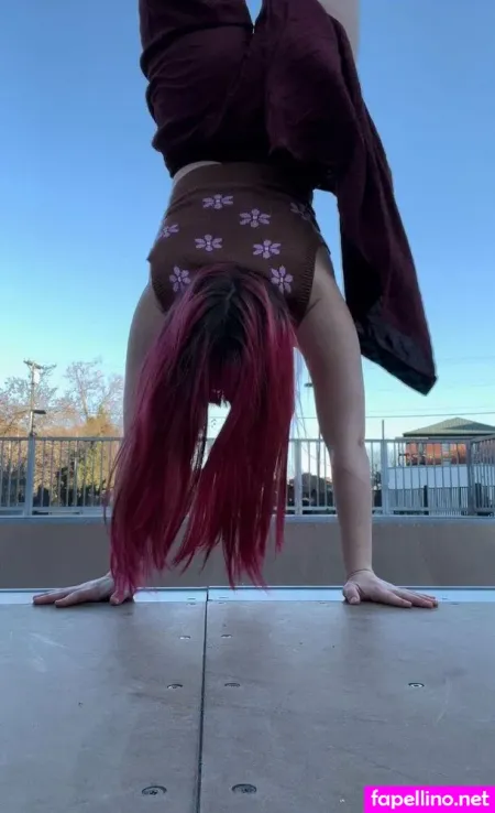 Lostfaefoundskates OnlyFans Thumbnail #YbqIAoT1MD