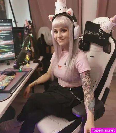 Lostkittn OnlyFans Thumbnail #Mq0IVy5H1m