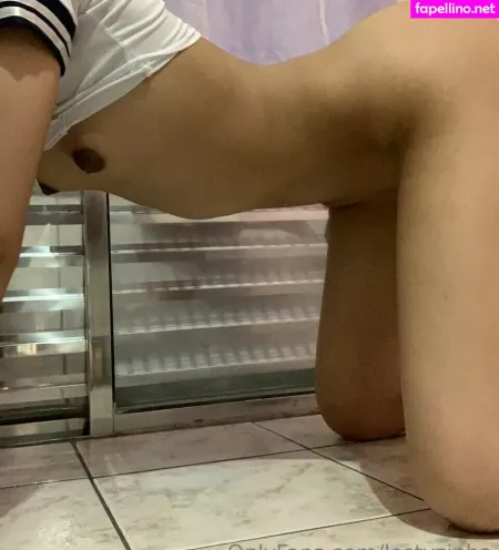 Lostyzinha OnlyFans Thumbnail #FhNETsx7dC