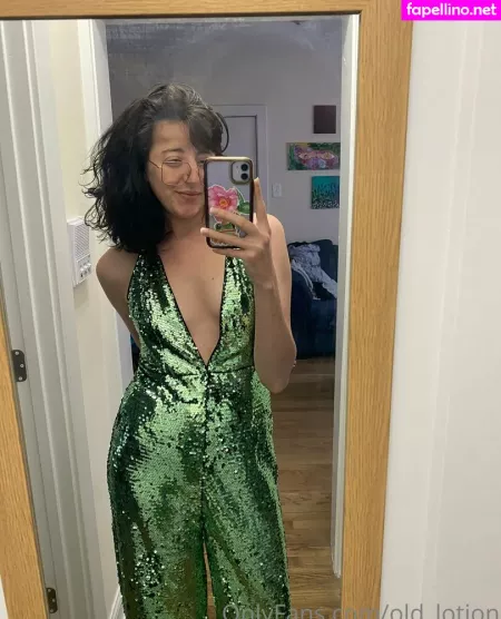 Lotion Wizard OnlyFans Thumbnail #Nk9ReQg0Ew