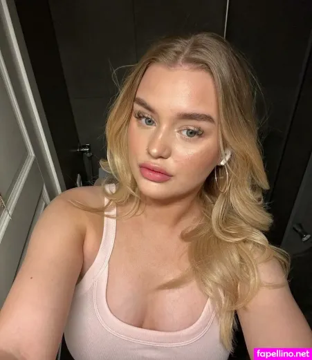 Lotta Klonteig OnlyFans Thumbnail #HwAXMC3tLX