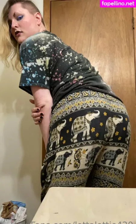 Lottalottie420 OnlyFans Thumbnail #DxyzrxRu93