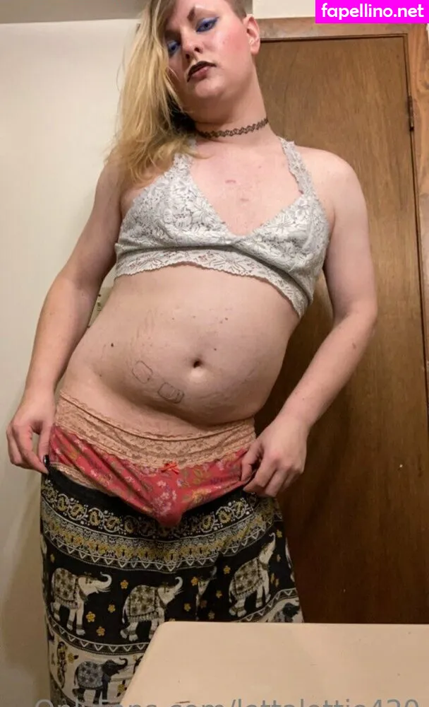 cutty_line420, lottalottie420 Nude Leaked OnlyFans Photo #I2Ji2rqtIS
