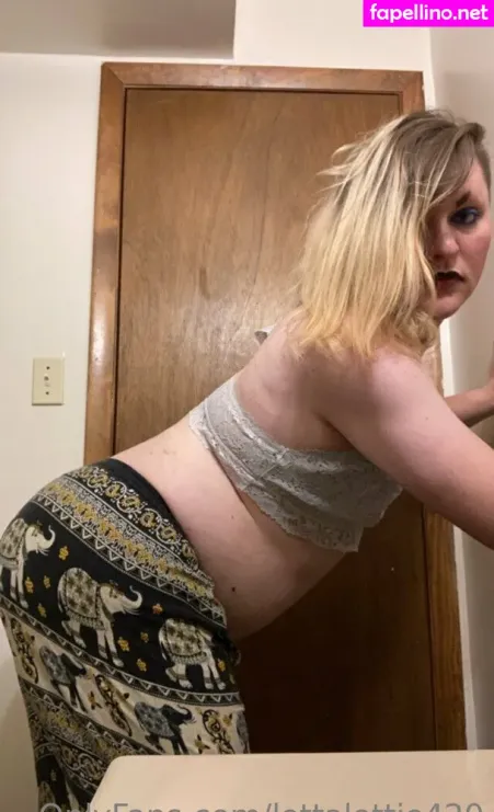 Lottalottie420 OnlyFans Thumbnail #UHuZdOdDrL