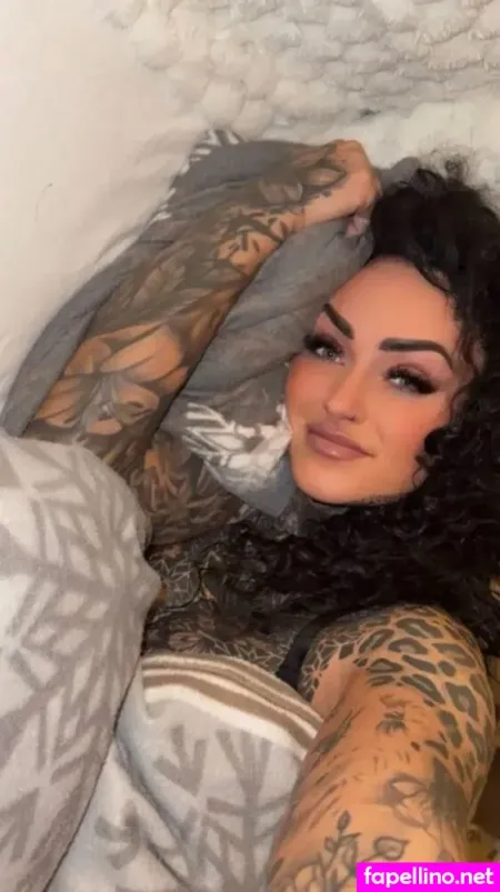 Lottchen Ink 1 OnlyFans Thumbnail #BeqmtiLhpP