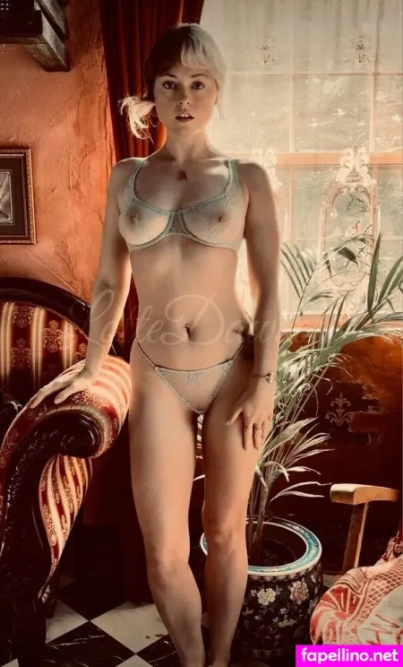 Lottedawson OnlyFans Thumbnail #deSM8W71oP