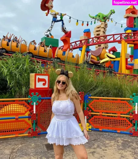 Lotten Sheppard OnlyFans Thumbnail #aZZ9fkh2x4