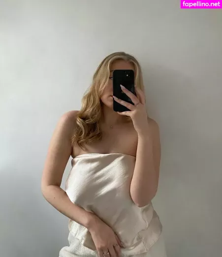 Lotten Sheppard OnlyFans Thumbnail #skEcLEECUp