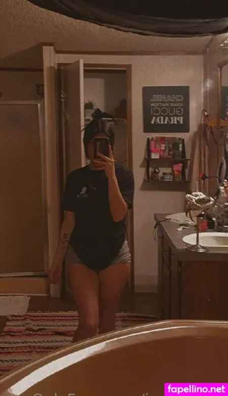 Lotti 1400 OnlyFans Thumbnail #UXXXwHgGS8