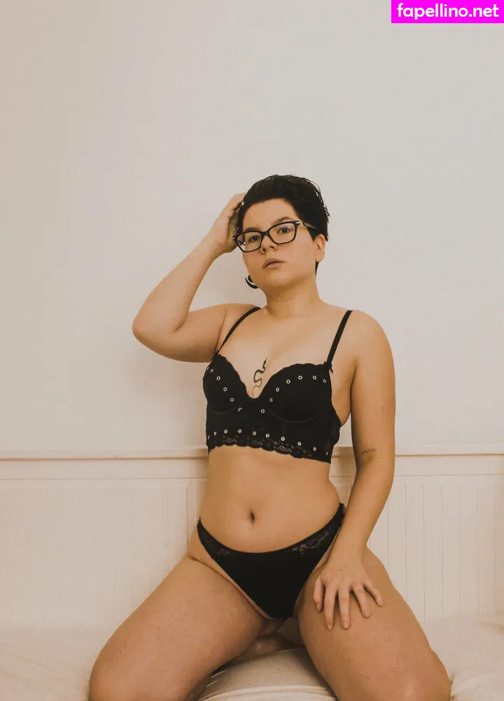 lorettasara_n, lorynem.nev.eth, lorynemeth, redlotti Nude Leaked OnlyFans Photo #Co12mKc731