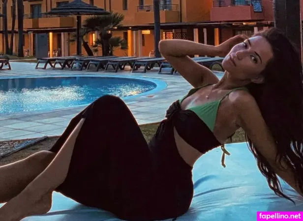 Lottie Lion 1 OnlyFans Thumbnail #4J92bDIakZ