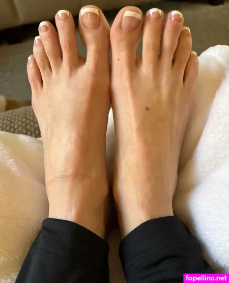 Lottiedottiefun OnlyFans Thumbnail #vWH94aVrQX