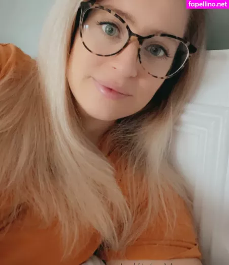 Lottielushloves OnlyFans Thumbnail #N4z1g6UutT