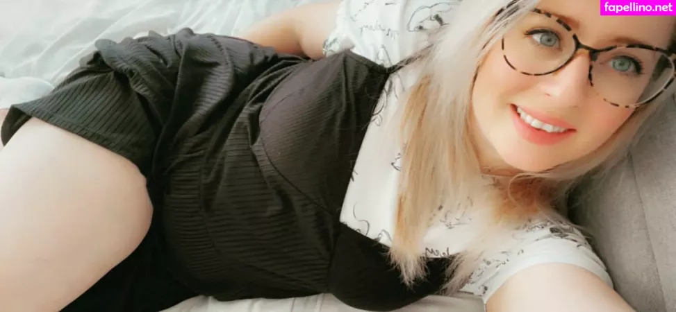 Lottielushloves OnlyFans Thumbnail #XT8BTTHE8P