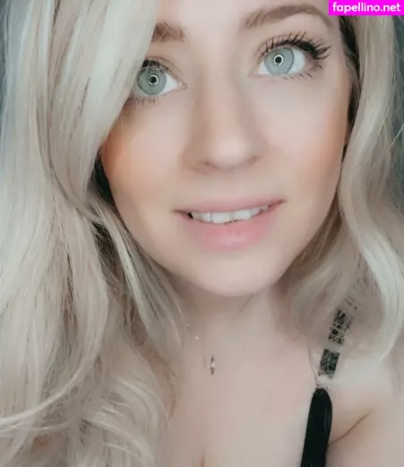 Lottielushloves OnlyFans Thumbnail #hn4l57KXaq