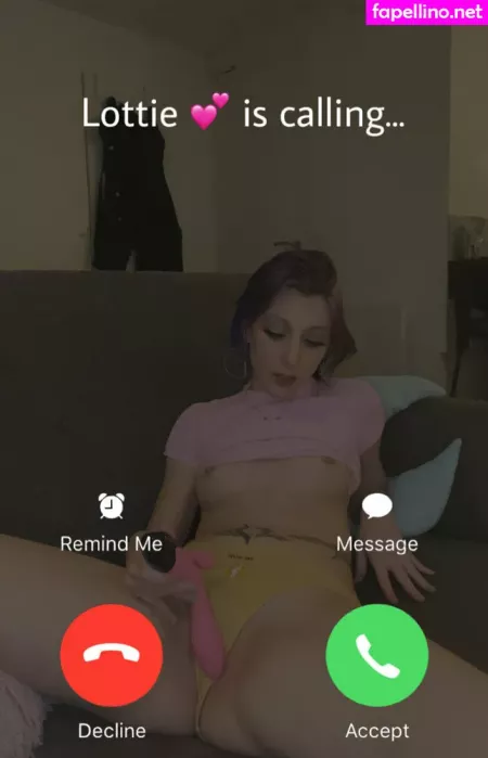 Lottiesfree OnlyFans Thumbnail #tmORitS51W