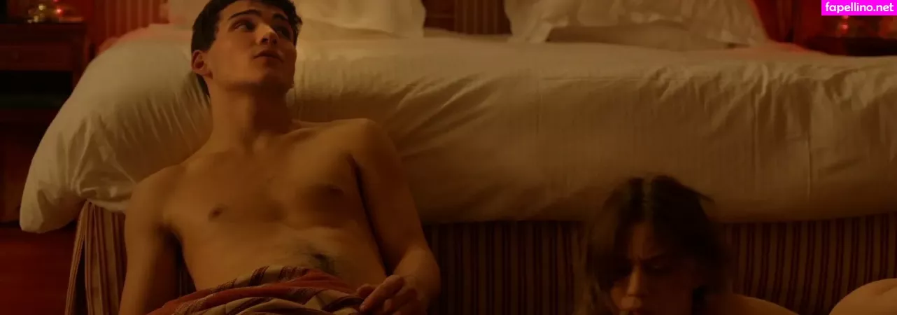 Lou De Laage OnlyFans Thumbnail #NCijSA4yb8