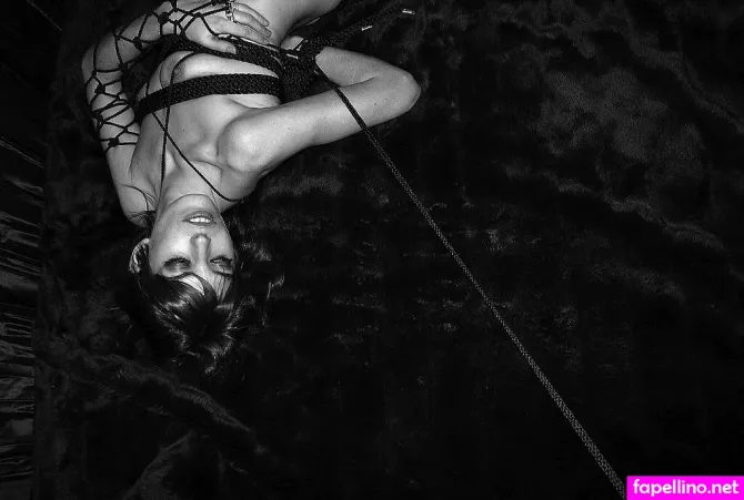 Lou Doillon OnlyFans Thumbnail #RsOpFBJ8NA