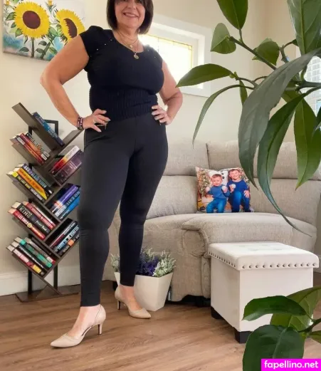 Lou M Bondi OnlyFans Thumbnail #16ON9gDIQp